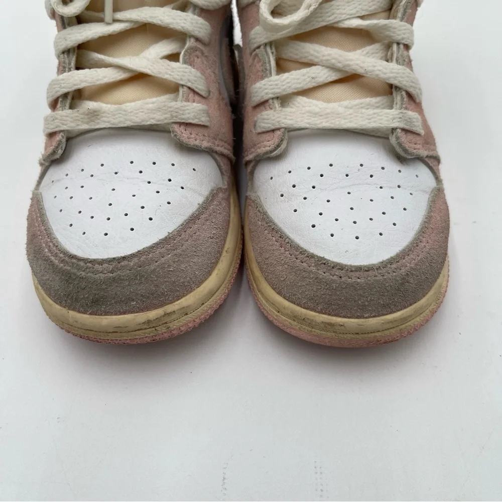 Nike ship style